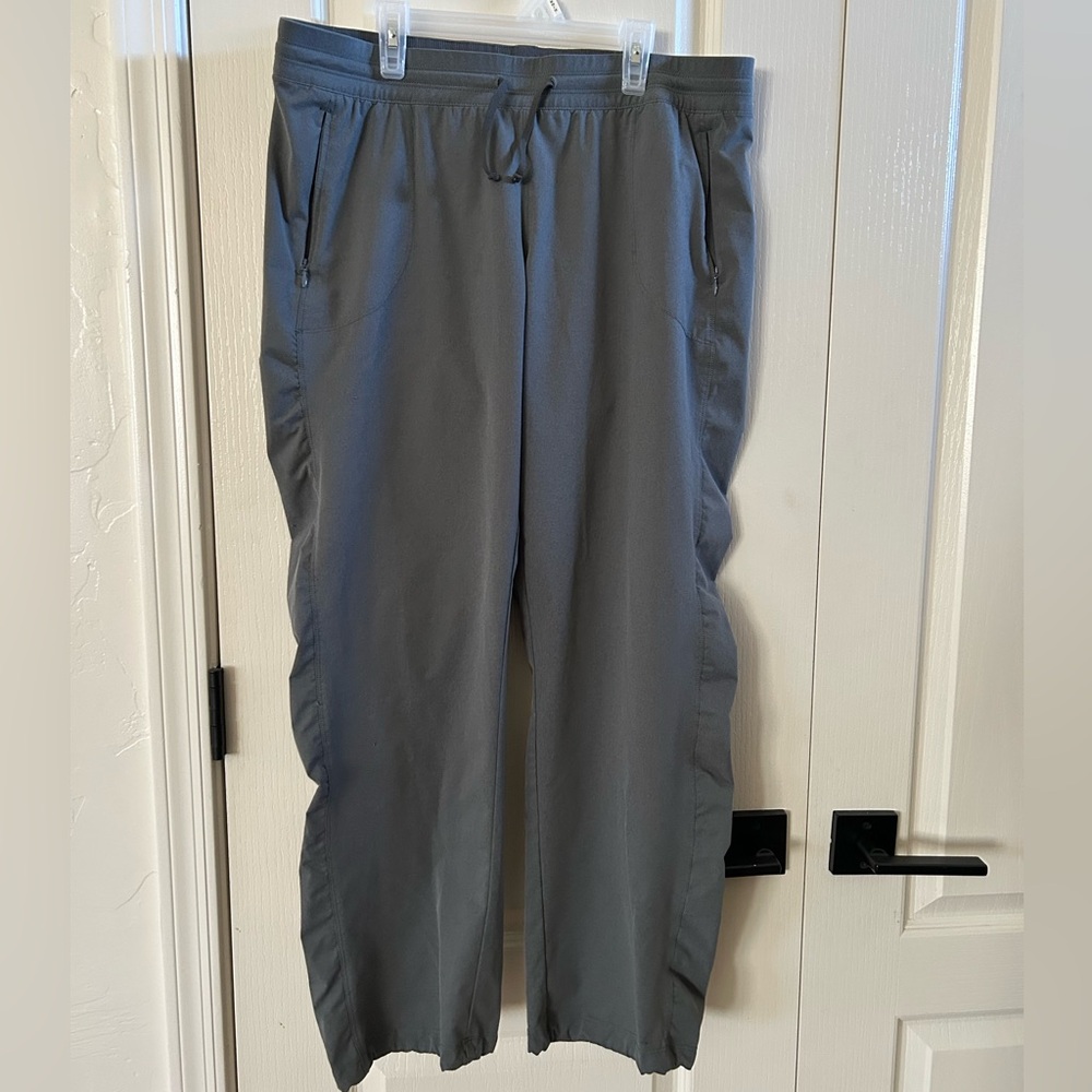 Kuhl Women's Charcoal Hiking Pant, Short length